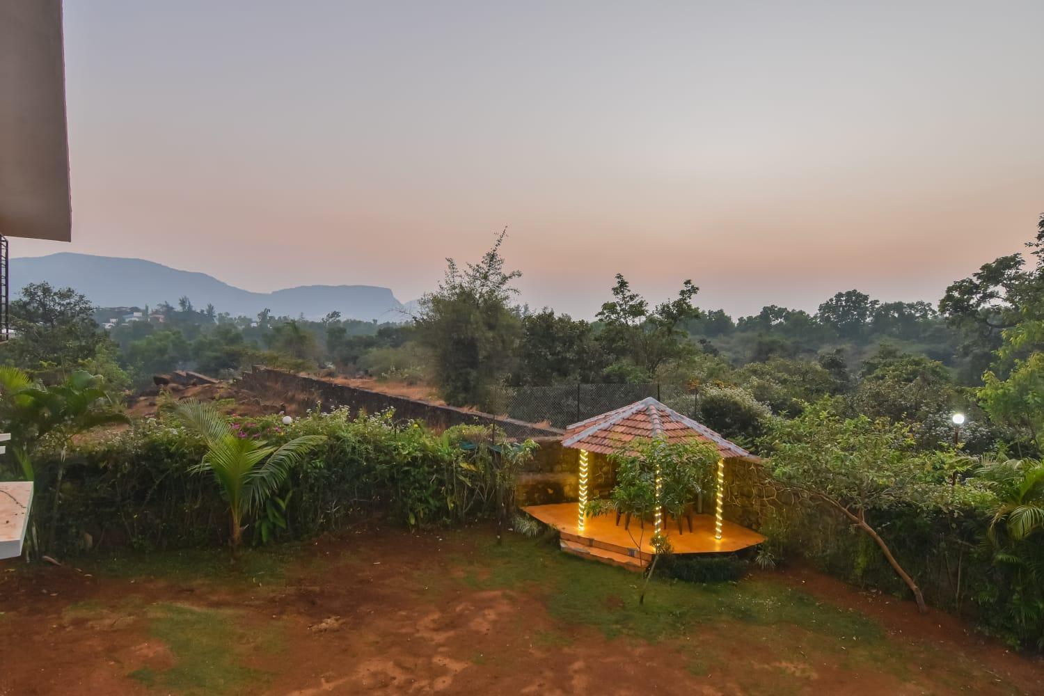 Nature Villa, Dukes Den Khandala Esterno foto