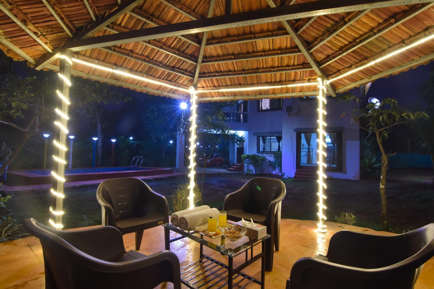 Nature Villa, Dukes Den Khandala Esterno foto